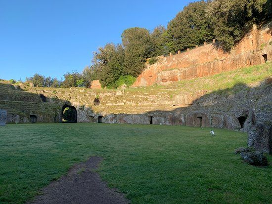 L'Anfiteatro