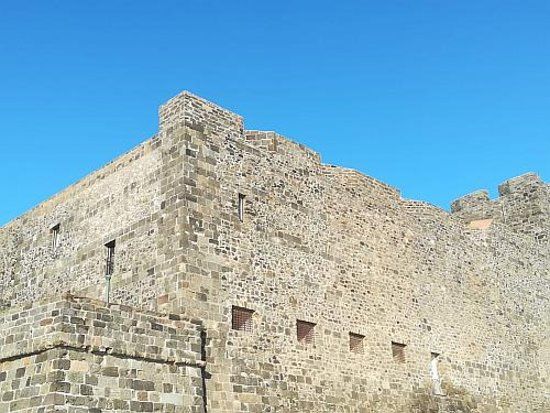 Castello Barbacane