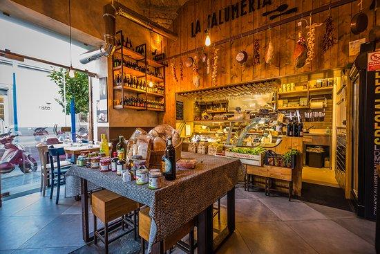 La Salumeria