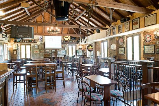 Johnnie Fox's