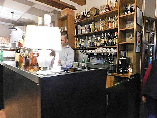 Trattoria Pizzeria Laghee