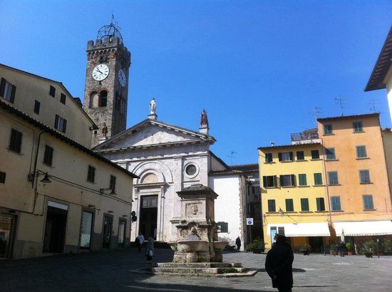 la Collegiata di Santa Maria Assunta