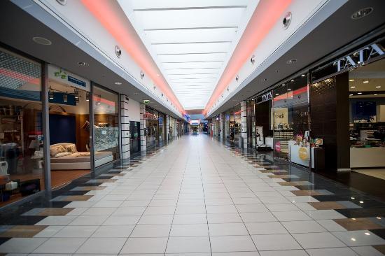 Centro Commerciale Megalò