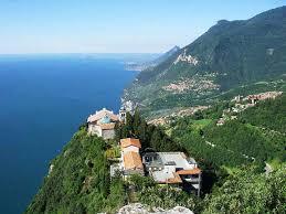 Santuario di Montecastello